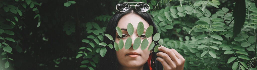 Pioneering real-time skincare manufacturing, where your customized product is created only after you have selected your ingredients. There’s no long wait, no pre-decided formulas, no old stock. By making it fresh, we ensure every active ingredient maintains its original potency, texture, and efficacy.
